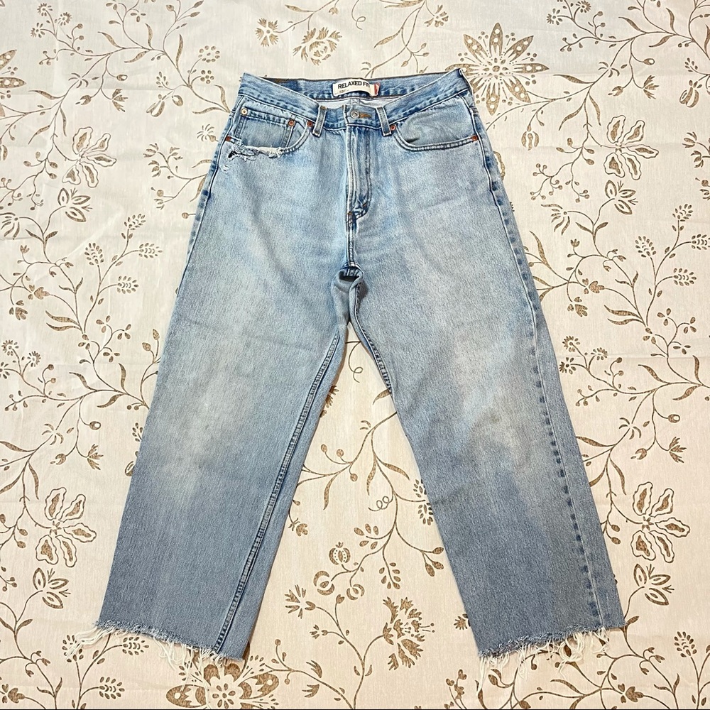 Levi 550 Cropped Light Wash Jeans